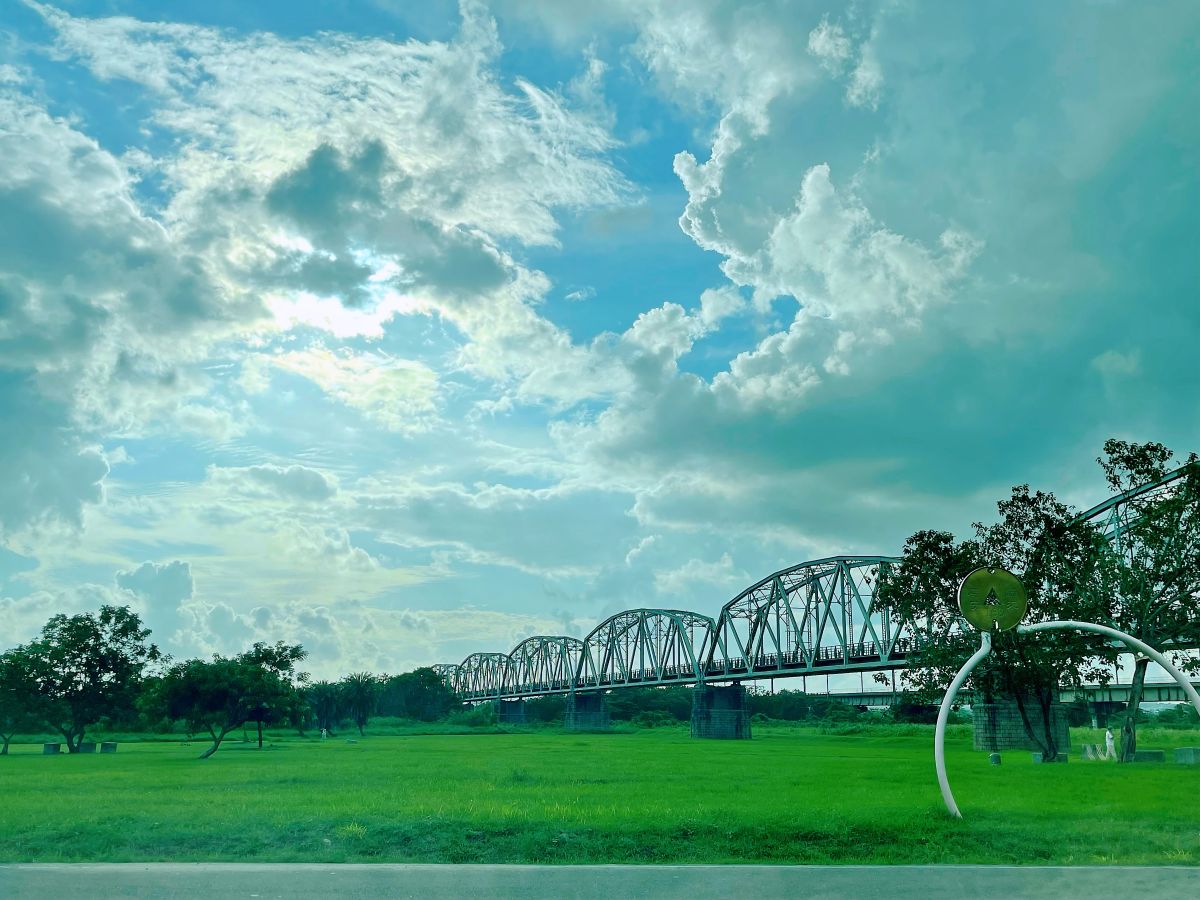 高屏溪鐵橋